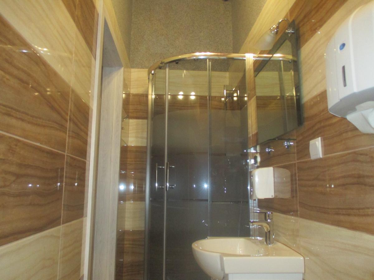 Euro Hostel คราคูฟ ภายนอก รูปภาพ