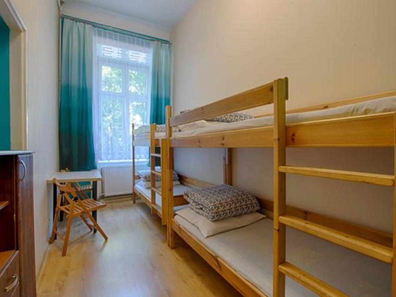 Euro Hostel คราคูฟ ภายนอก รูปภาพ